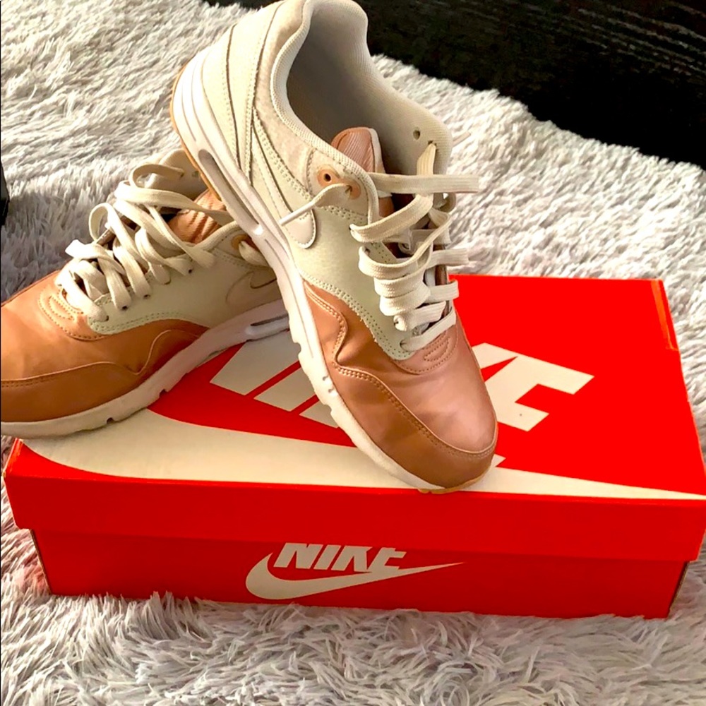 Nike Air Max 90 LTR